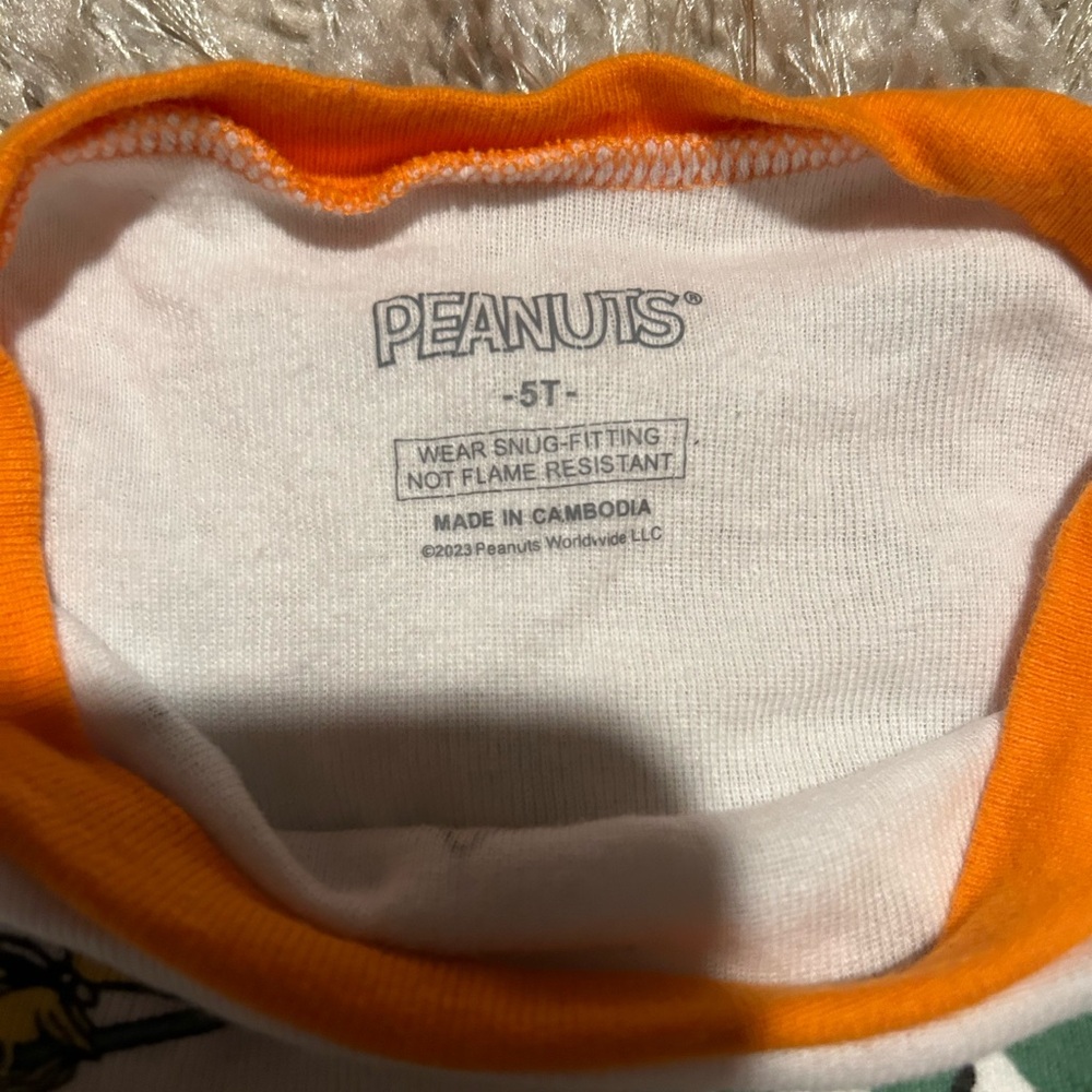 Peanuts Halloween Pajamas 5T - Picture 2 of 2